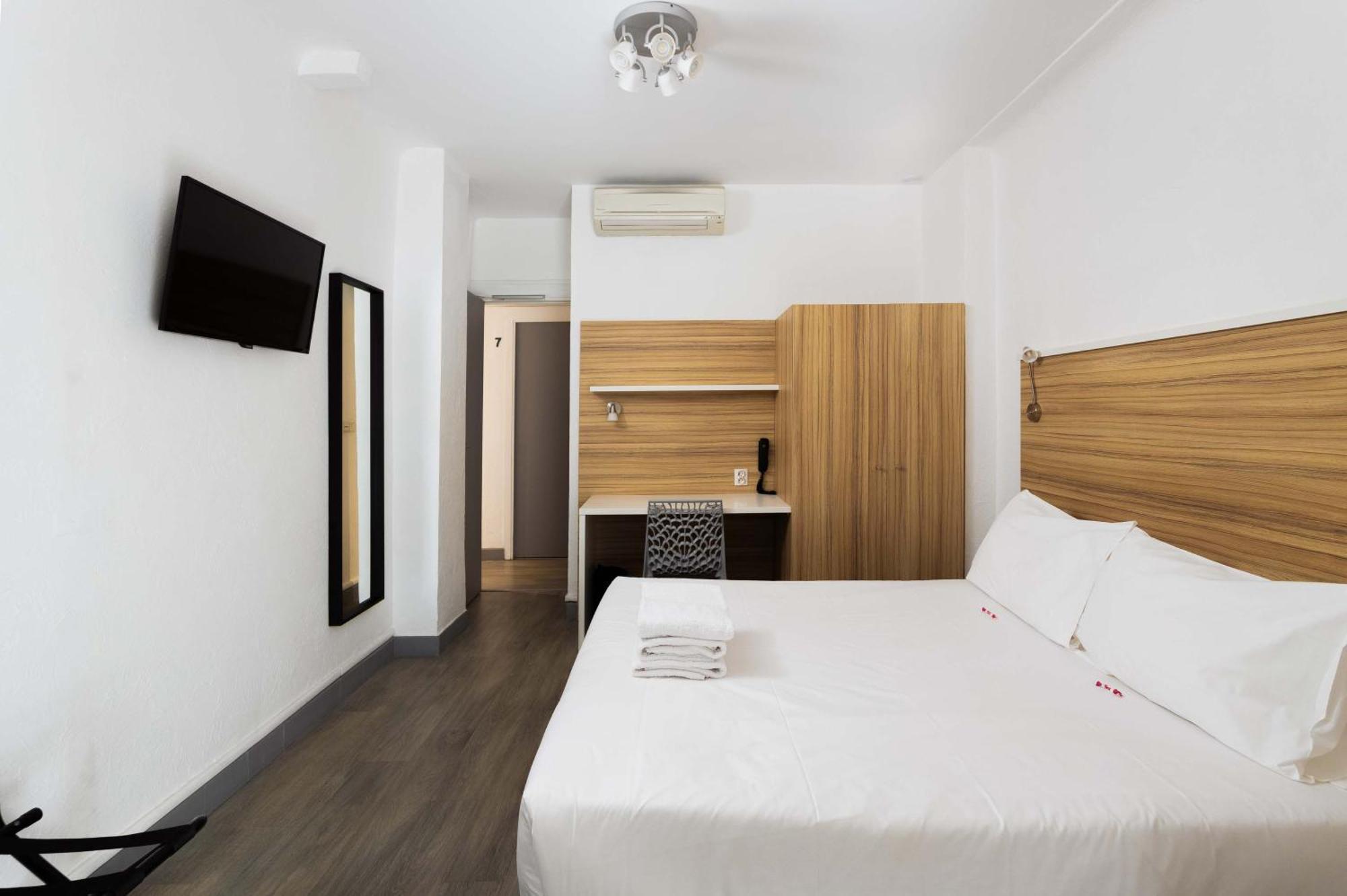 L'Oasis Hotel Fréjus 객실 사진